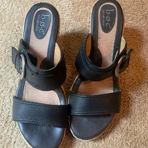 Born wedged sandals. Sz 8